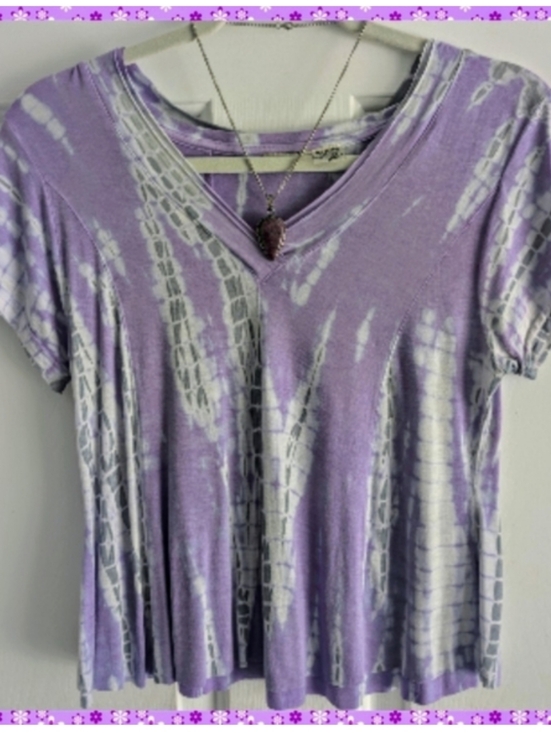 raya sun Tops - RayaSun Purple Lilac Crop Tie-Dye V-Neck Cap Sleeve Top Small Knit Top Festival